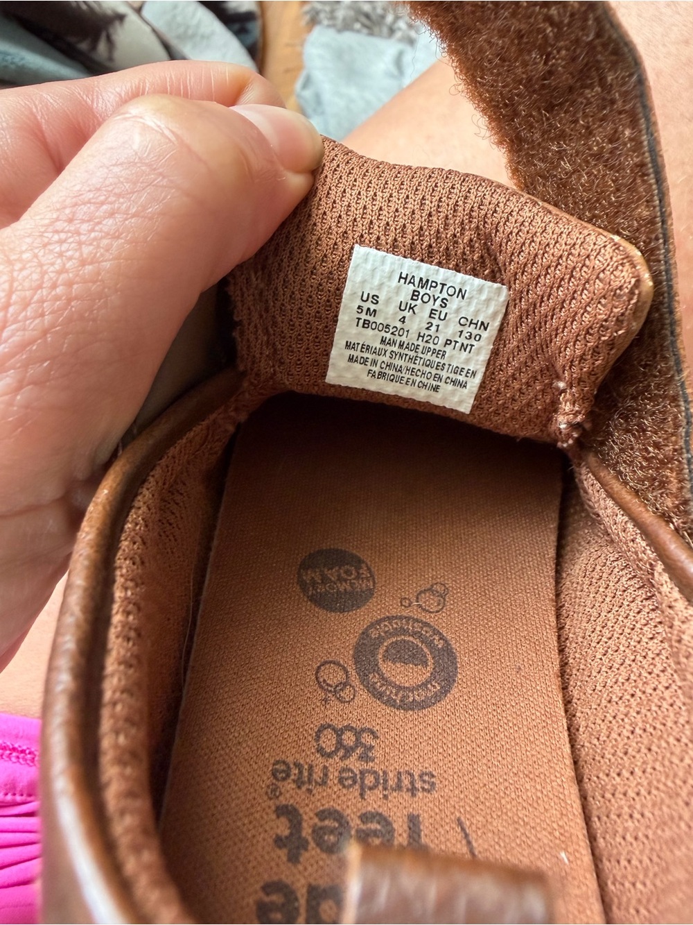 Stride rite Hampton shoes size 5 wide - Picture 6 of 6